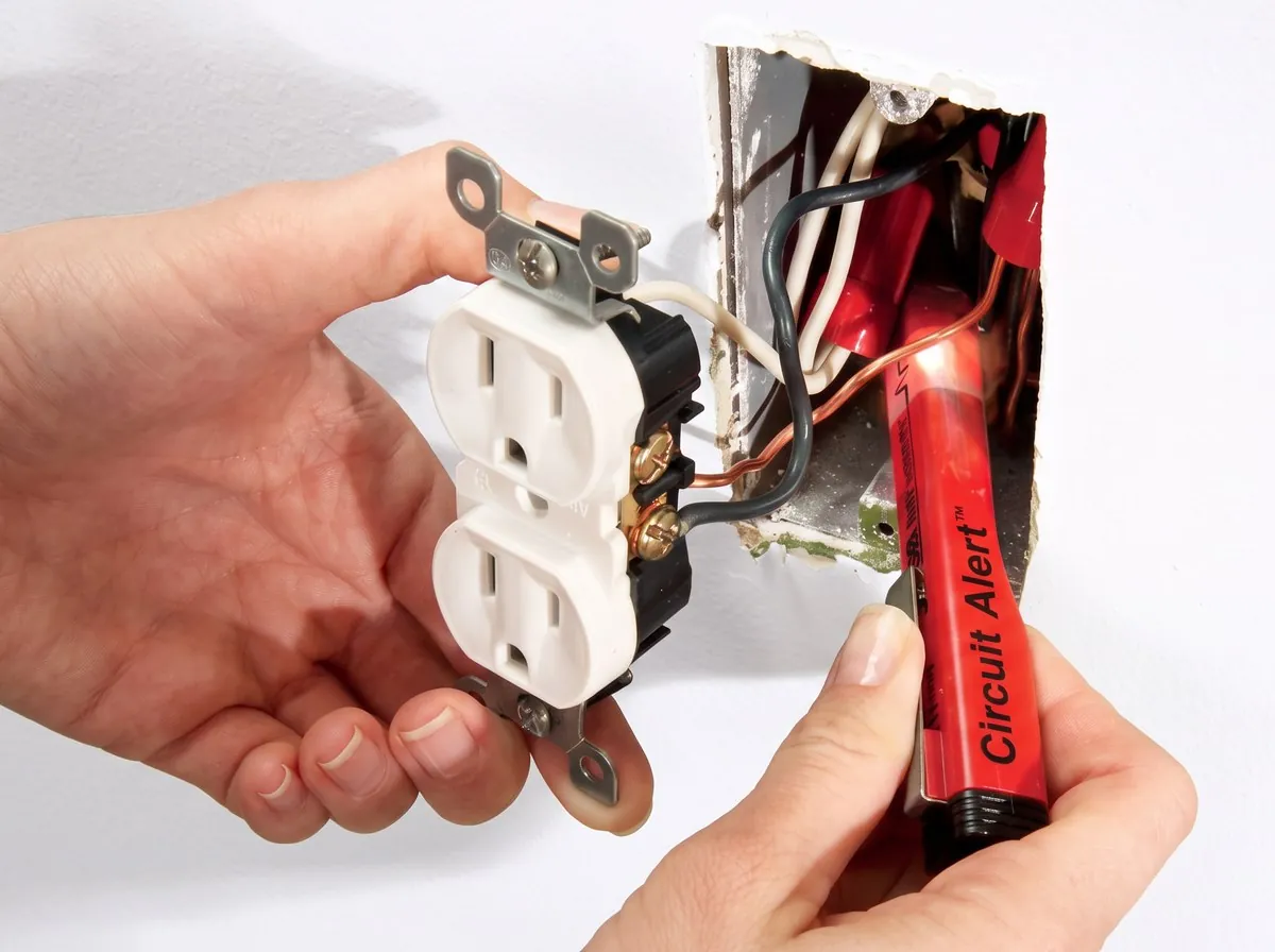 Testing an outlet circuit during a service call